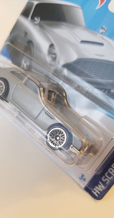 Aston Martin 1963 DBS Hotwheels