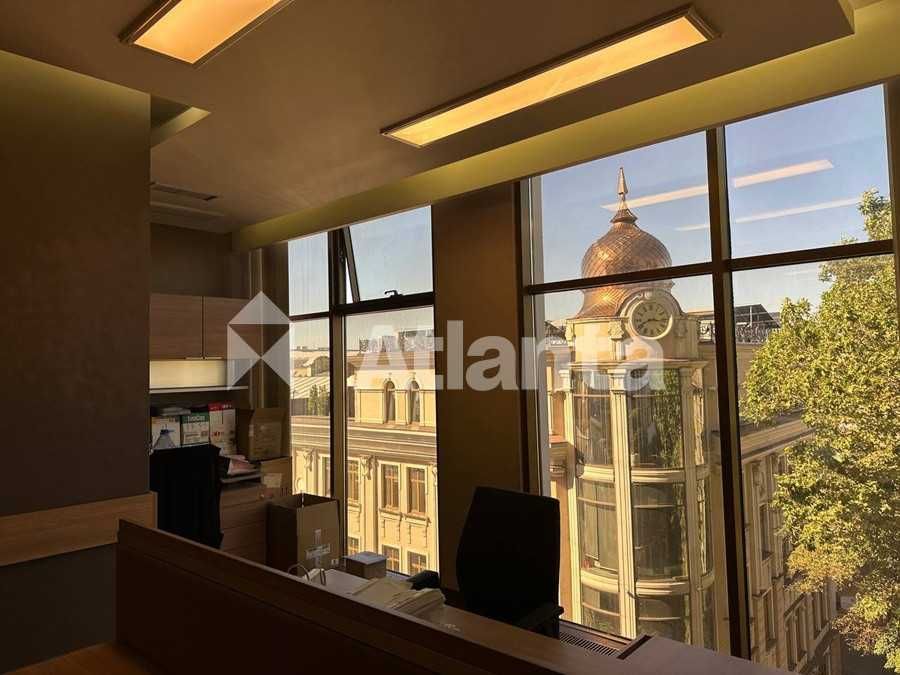 Продаж офісу у бізнес - центрі. код 502026