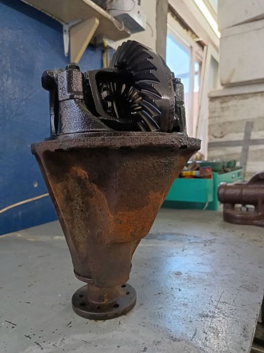 Редуктор Nissan Laurel C31