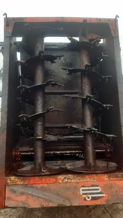 Rozrzutnik Sodimac RAFAL 900