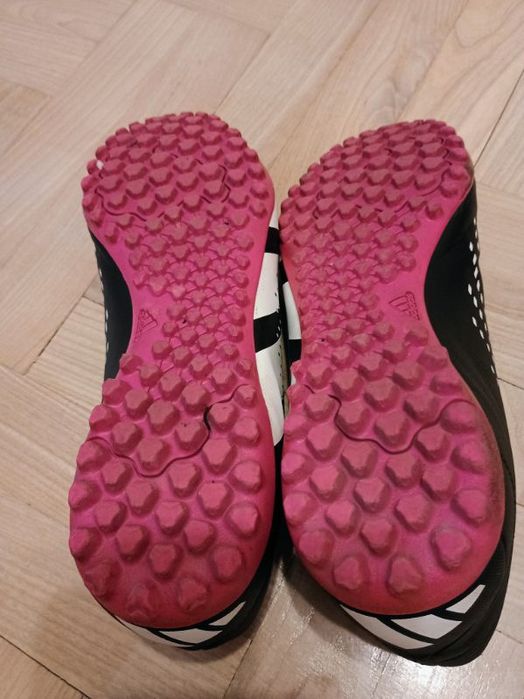 Turfy adidas predator czarno różowe meskie