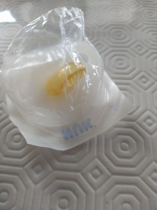 Sterylne butelki i smoczki + 2 torebki do przechowywania pokarmu