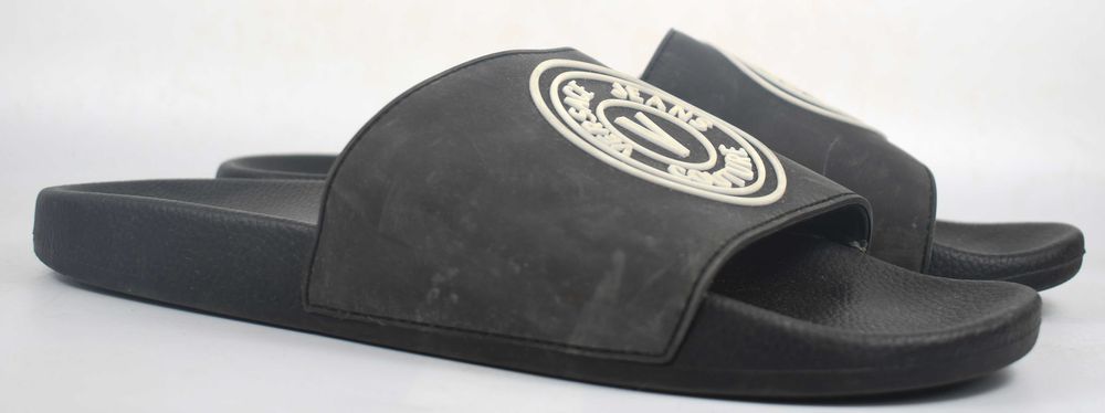 Używane Versace Jeans Couture Klapki 74YA3SQ roz. 44