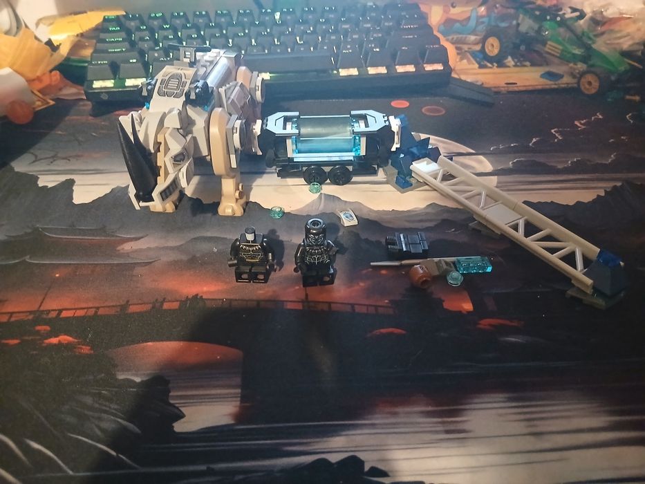 Lego marvel 76099