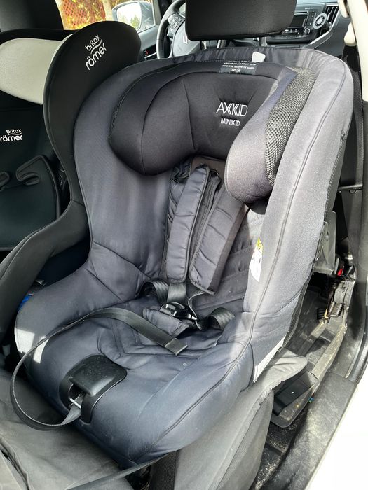 Fotelik Axkid Minikid 2 (9-25kg)