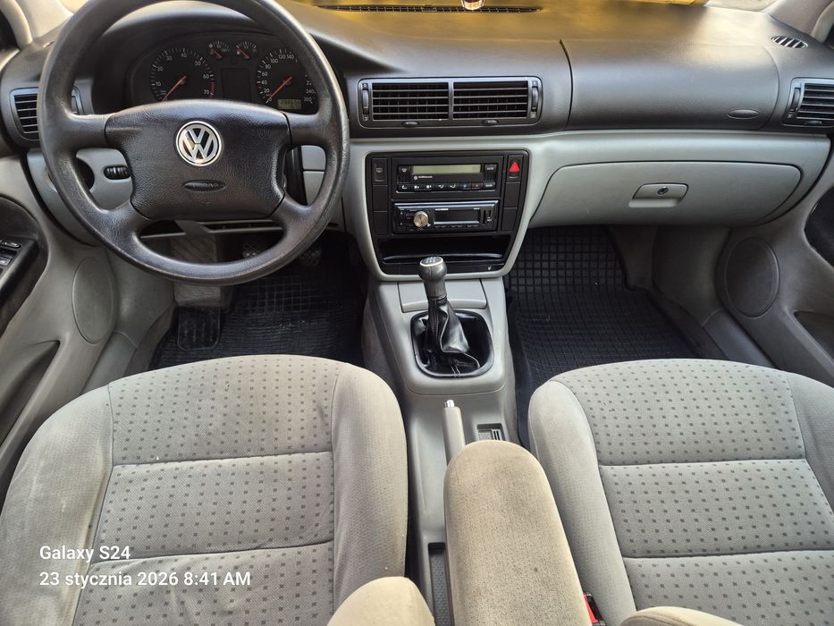 VW Passat 2.3 VR5/170KM/MFA/LPG/Klima/4x el szyby/ bez wkładu/Okazja