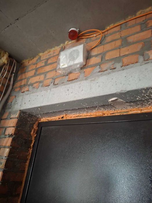 продаж 2 к. кв. вул. метрополіта В.Липківського 33а Солом'янський район