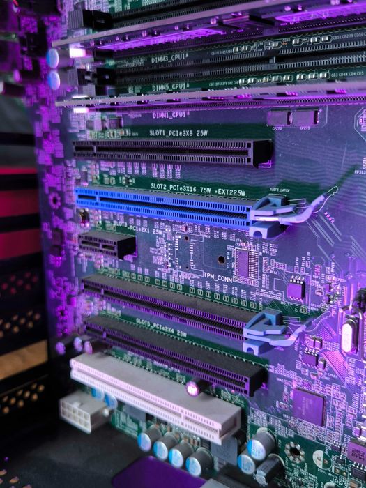 Потужний ПК на базі Xeon v4 E5-2686 (16 core) 48 Gb RAM