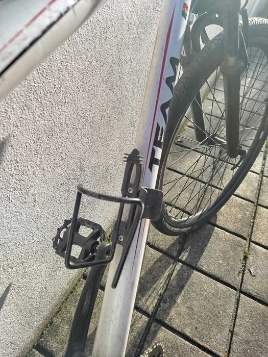 Bicicleta usada. Está em muito bom estado.