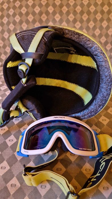 KASK Narciarski Quiksilver z goglami - OKAZJA Świetny stan !