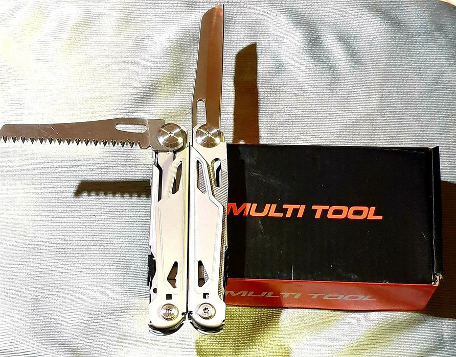Multi Tool + чохол!