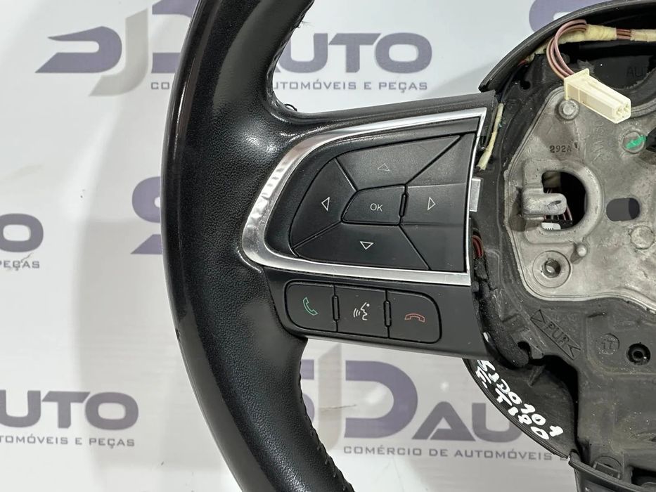 Volante - Fiat Tipo (2016)