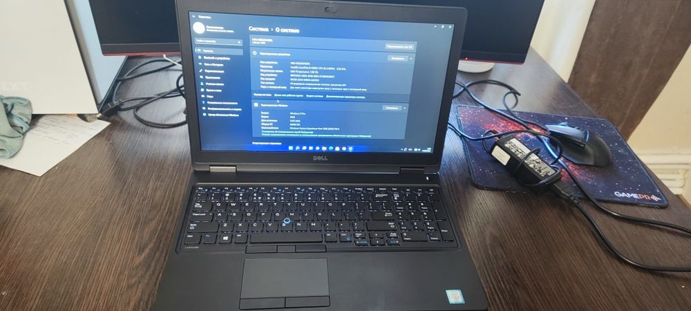 Dell Latitude 5580 i5-6300U/Nvme 256Gb/ОЗУ 8Gb/Hd Graphics 520-2Gb