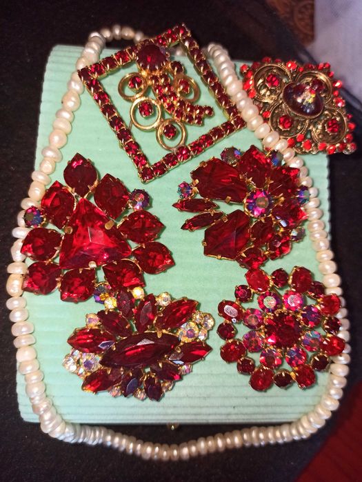 Брошь кольцо Чехия брошка янтарная  бусы сатин СССР браслет Дамаскин