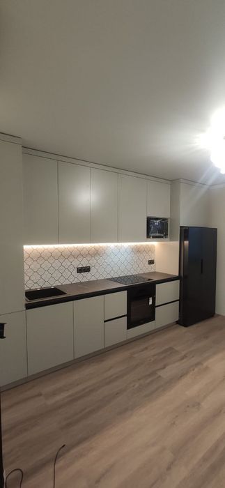 Кухні під замовлення. Шафи-купе. Шкаф купе. Встроенное мебель.