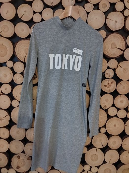 Modna sukienka dresowa Tokyo