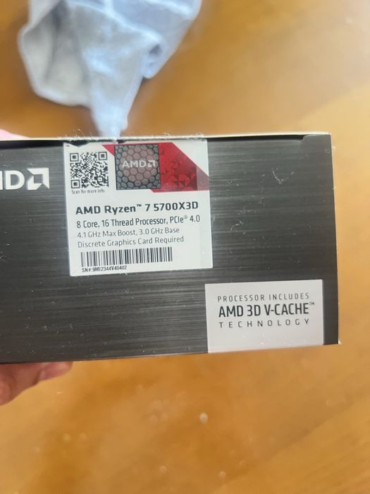 Processador 5700 x3d 8 nucleos / 16 Threads Quase novo