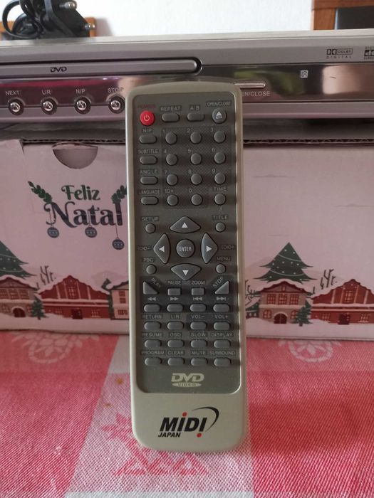 Leitor de DVD com Comando