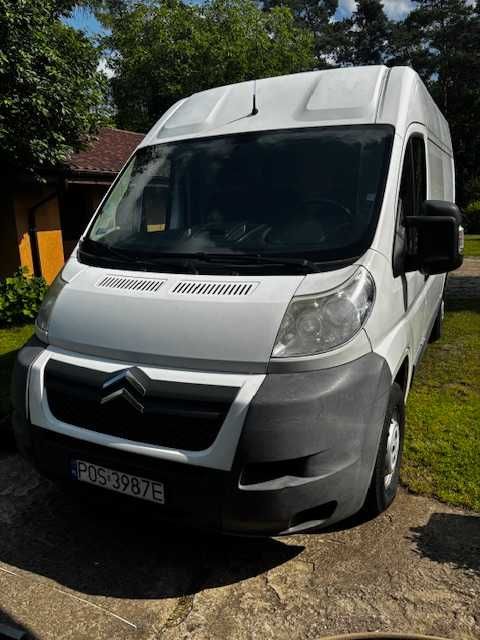 Bus dostawczy na wynajem Citroen Jumper L2H2
