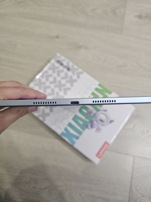 Lenovo Idea Tab Wi-Fi 6/128 11" 90Гц 2.5К Чохол + Скло