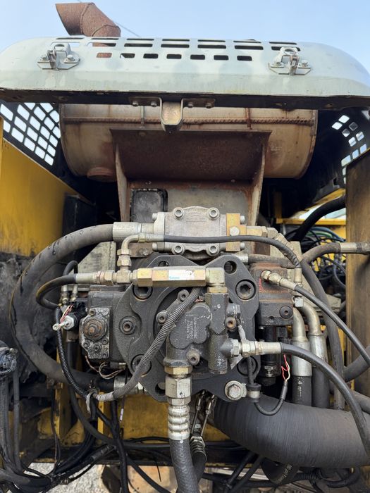 NewHolland e265b