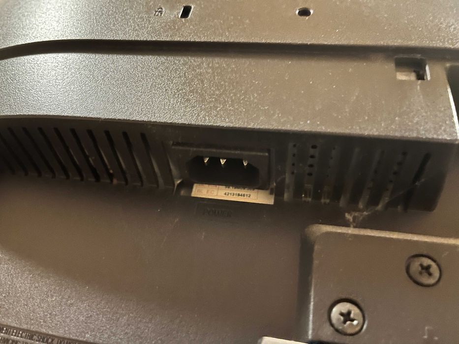 Monitor do komputera SAMSUNG 19"