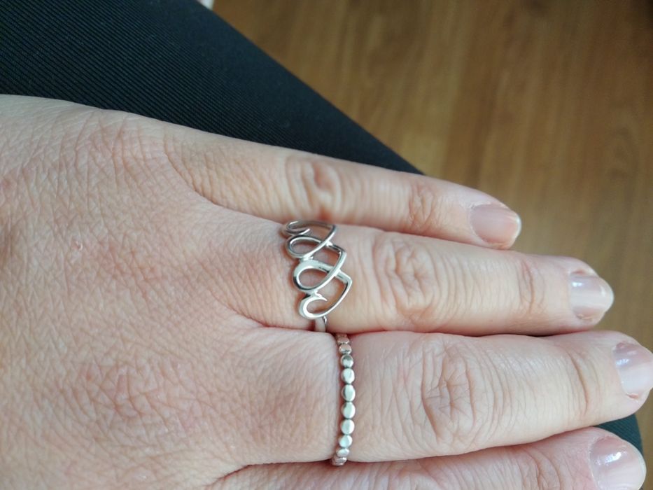 Anel Prata com corações