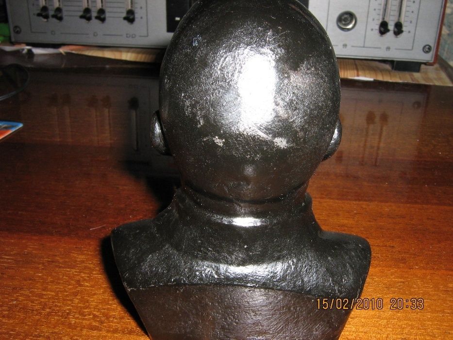 Бюст Ленин (металл)