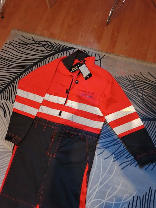 Kombinezony robocze odblaskowe