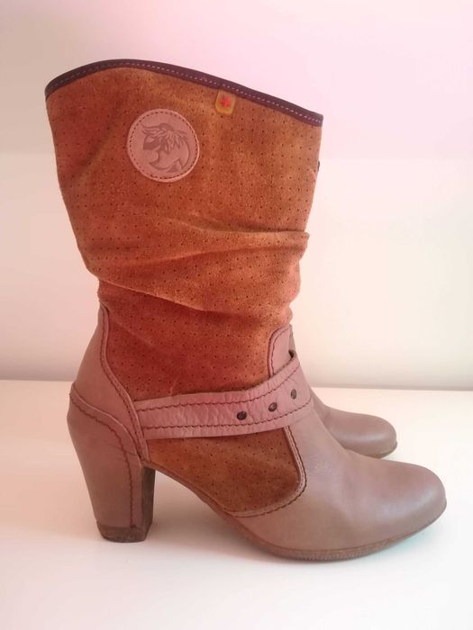 Bota marca Cubanas, como novas