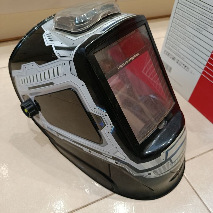 Продам маска сварочная