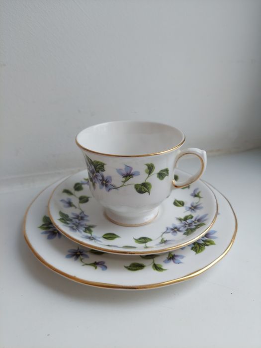 Filiżanka-Trio - Queen Anne - Made in England, Bone China