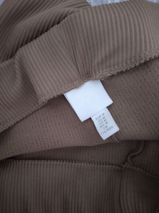 Nowe legginsy Zara prążek