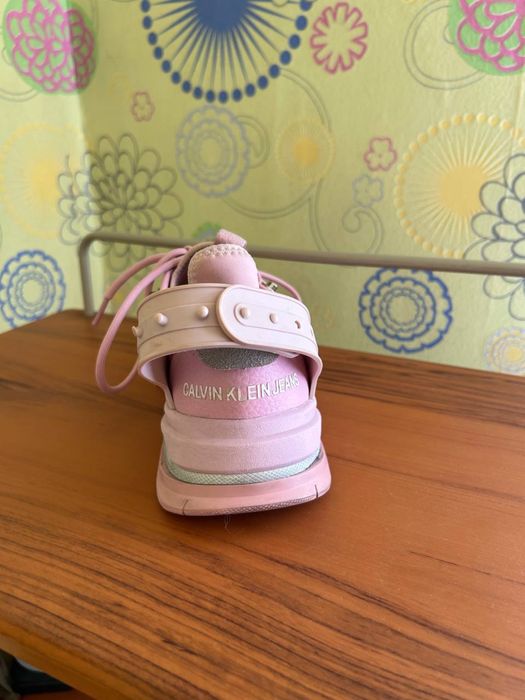 Жіночі кросівки Calvin Klein