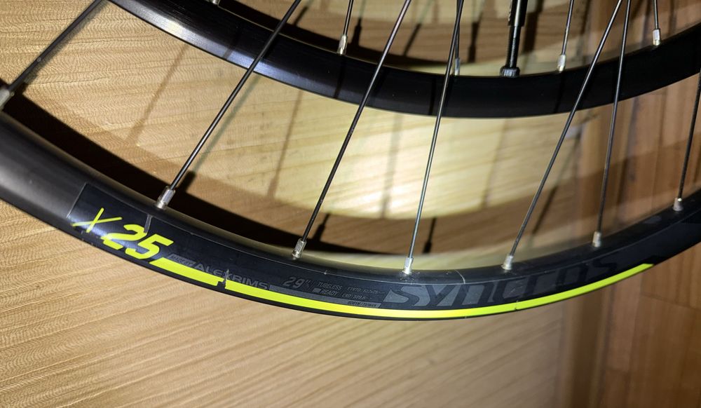 Продам boost колсе Syncros 29