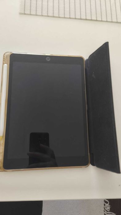iPad 9 geração - 64gb