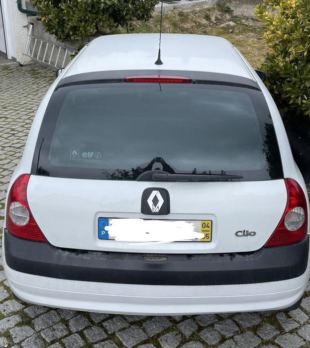 Renault Clio II 1.5dci - Avariado