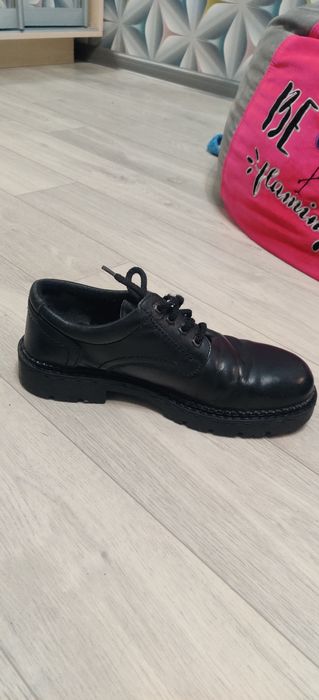 Продам туфли ботинки landrover 43