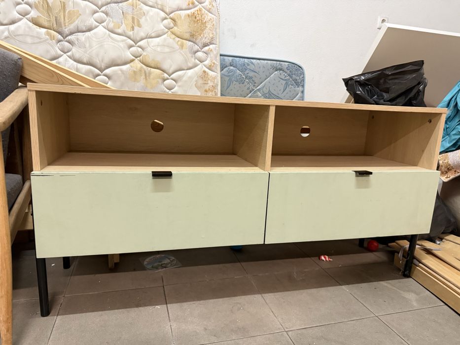 Movel tv L120xP38xA63