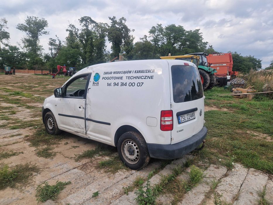 Volkswagen Caddy 2013 rok