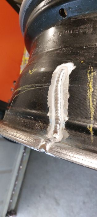 Сварка автомобільних дисків. Відновлення форми. Заварка тріщін.