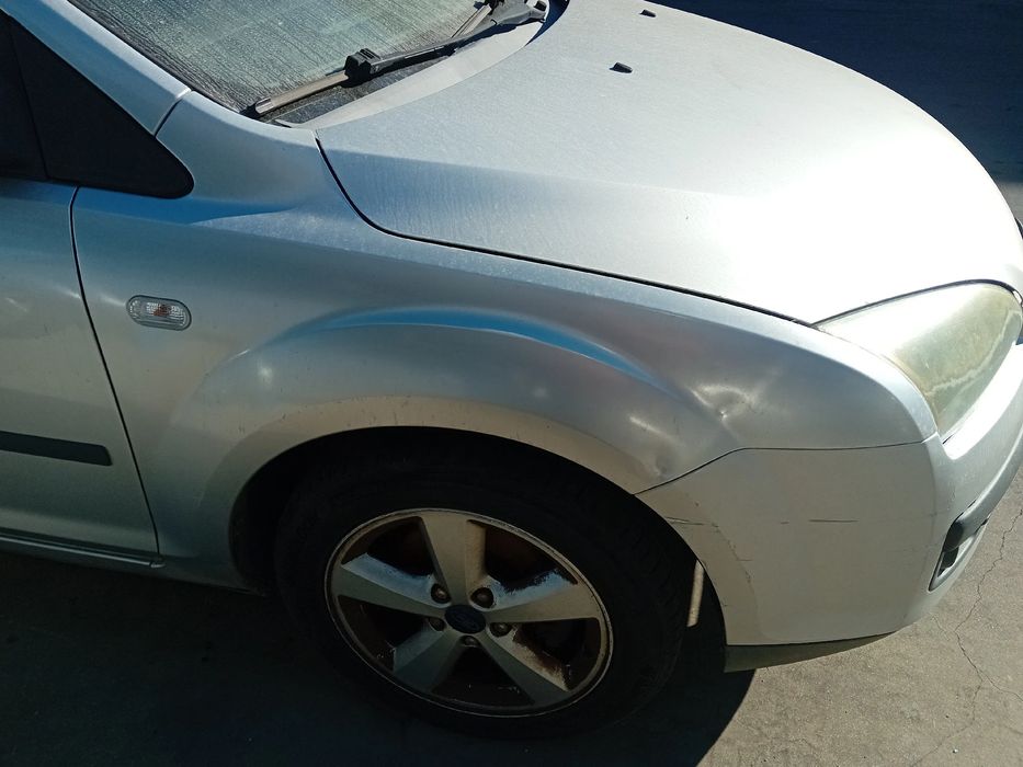 Guarda-lamas direito FORD Focus II (DA_)