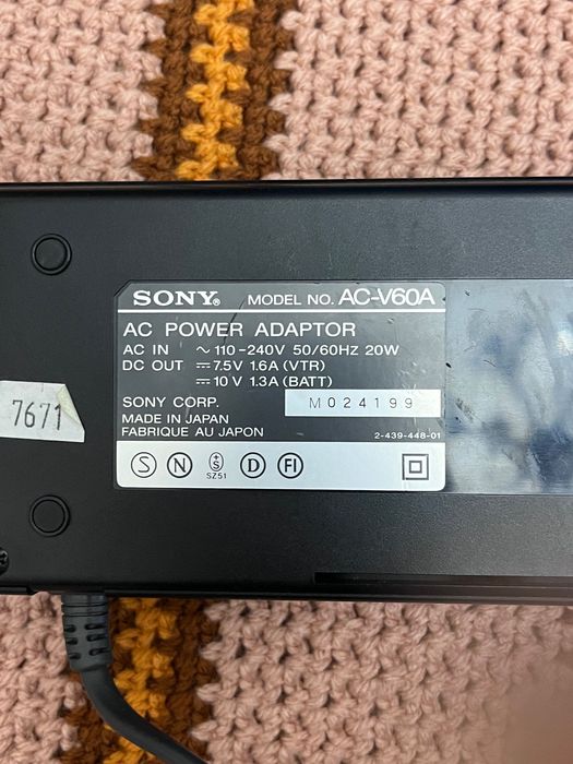 Sony Model NO. AC-V60A