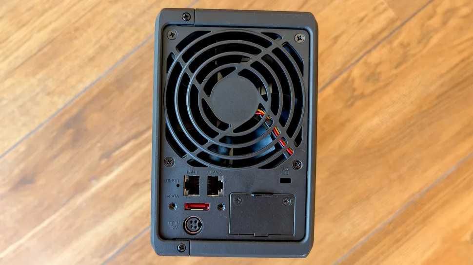 NAS Synology DiskStation DS723+ 2 baías 16T