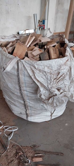 Drewno opałowe suche