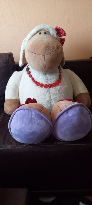 Продам игрушки овечка