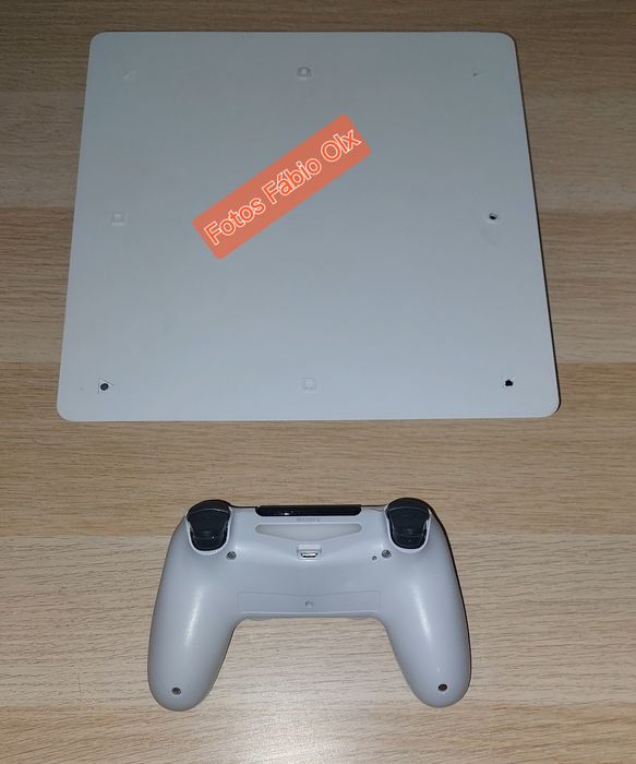 Ps4 Slim Edição Limitada Em Branco + 1 Comando Original Sony Branco + Gta V + Fifa 17 ( Teste Na Hora Disponível)