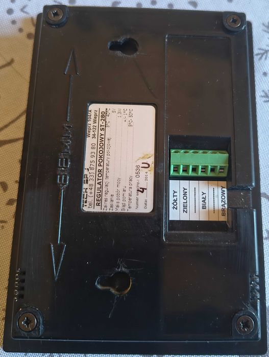 Regulator pokojowy  TECH ST-280