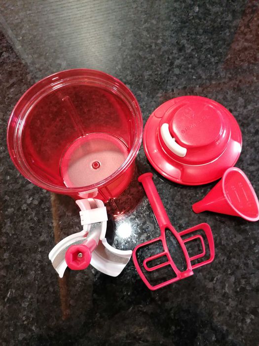 Picadora E batedeira tuperwere Nova