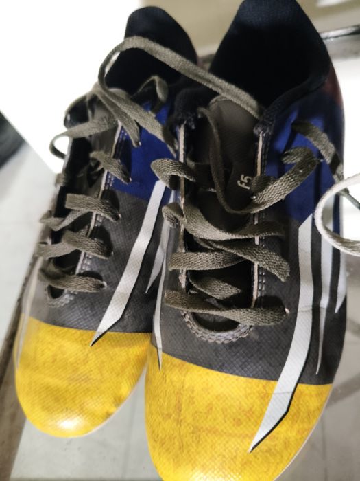 Sapatilhas e chuteiras